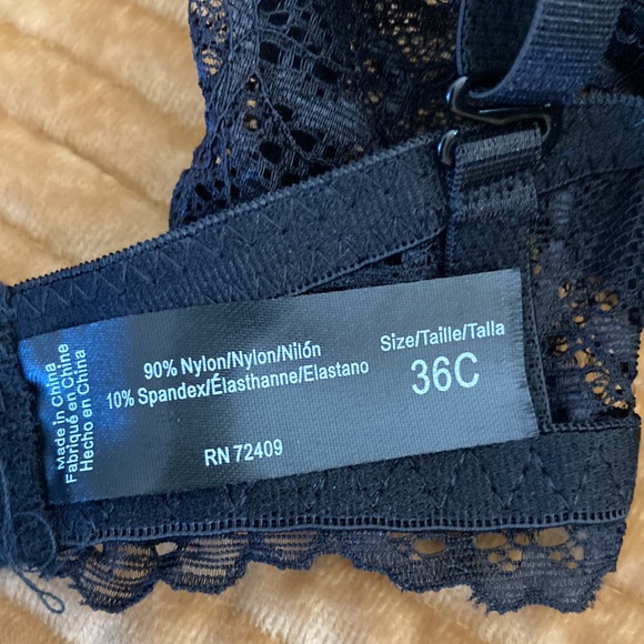 Set of 3 NWOT Lace Padded under wire Bra size 36C - Picture 4 of 6